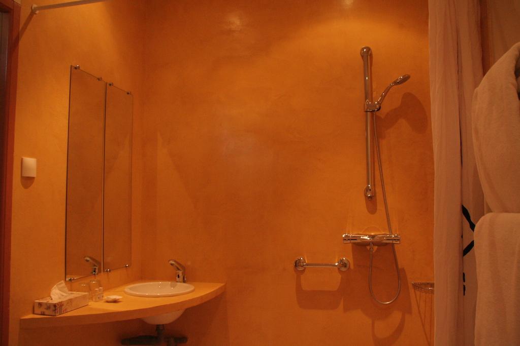 Hotel La Beauze Aubusson  Pokoj fotografie